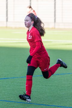Bild 102 - wCJ Eimsbuettel - VfL Pinneberg : Ergebnis: 6:2